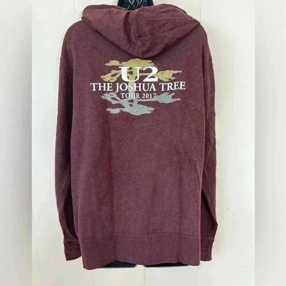 U2 Genuine Concert Sweatshirt 2017 Joshua Tree Tour Maroon Unisex Sz L M… - Picture 2 of 4